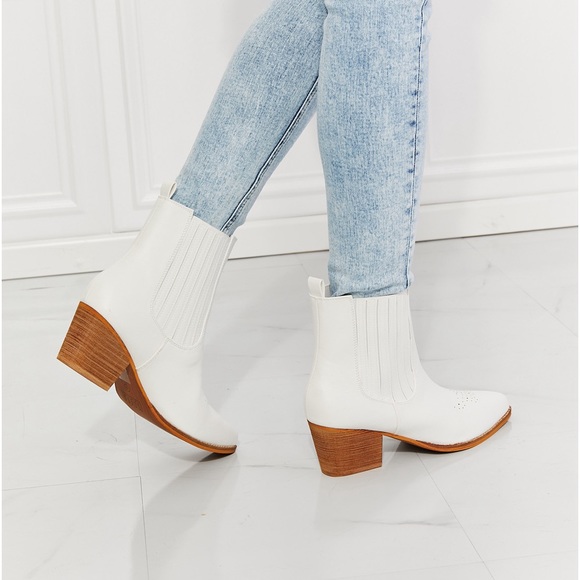 MMSHOES LOVE THE JOURNEY STACKED HEEL CHELSEA BOOT PATTERNED TOP - Picture 3 of 6